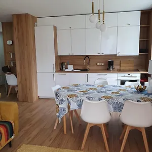 https://apartament-comfort-del-mar-iv-kolobrzeg.kolobrzeghotels.com